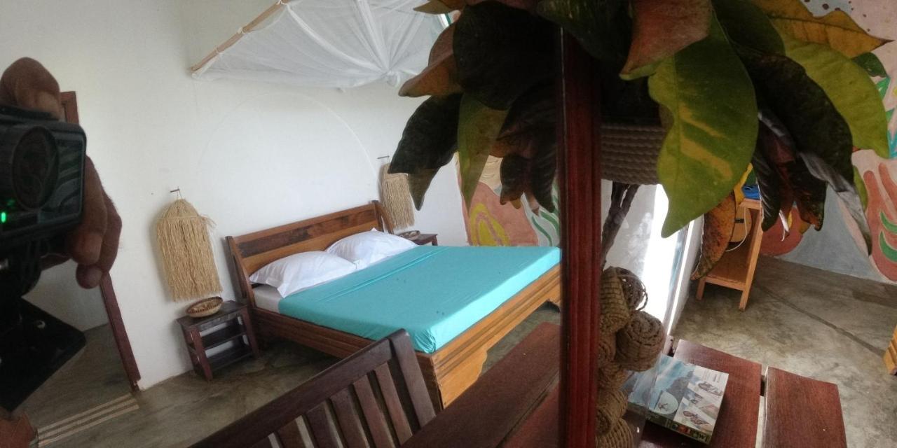 Corto Novo Maison D'Hotes-Camping Nosy-Be Buitenkant foto